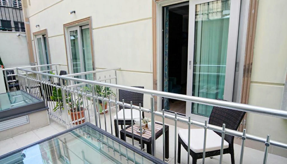 هتل موکارناس تکسیم